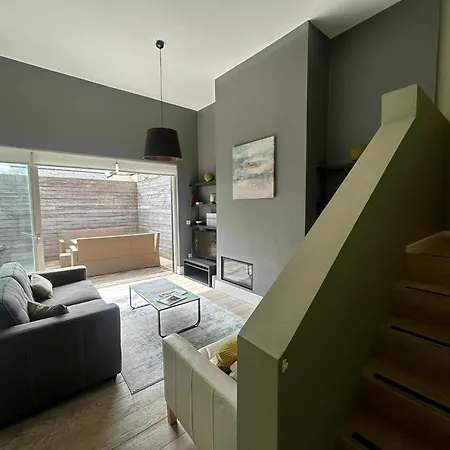 Stylish 2bdr House With 2 Bathrooms Garden Apartment Dublin