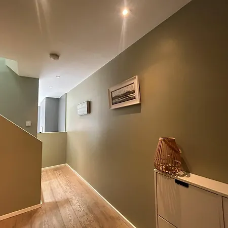 Stylish 2bdr House With 2 Bathrooms Garden Apartment Dublin